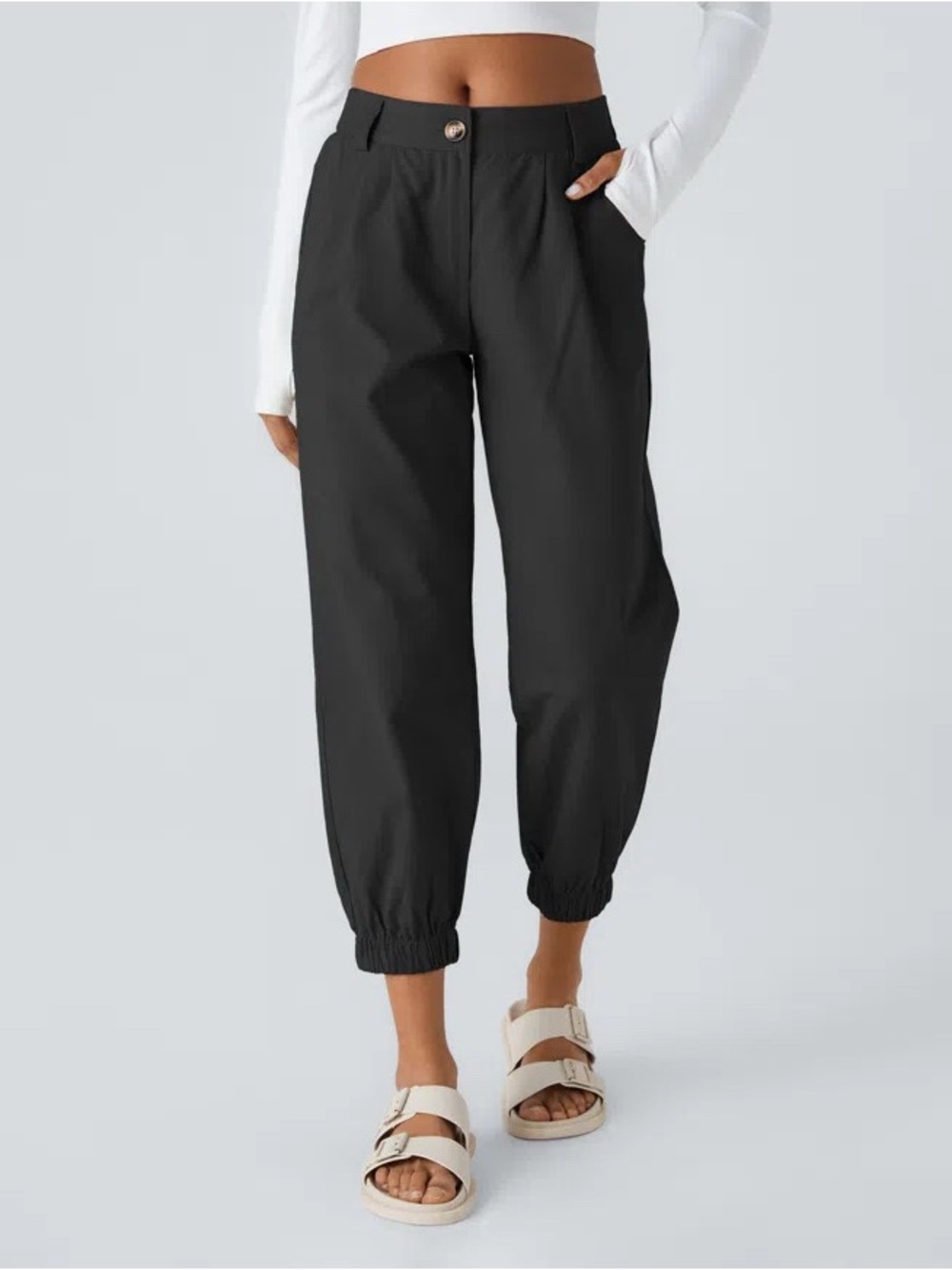Halara Mid Rise Casual Jogger